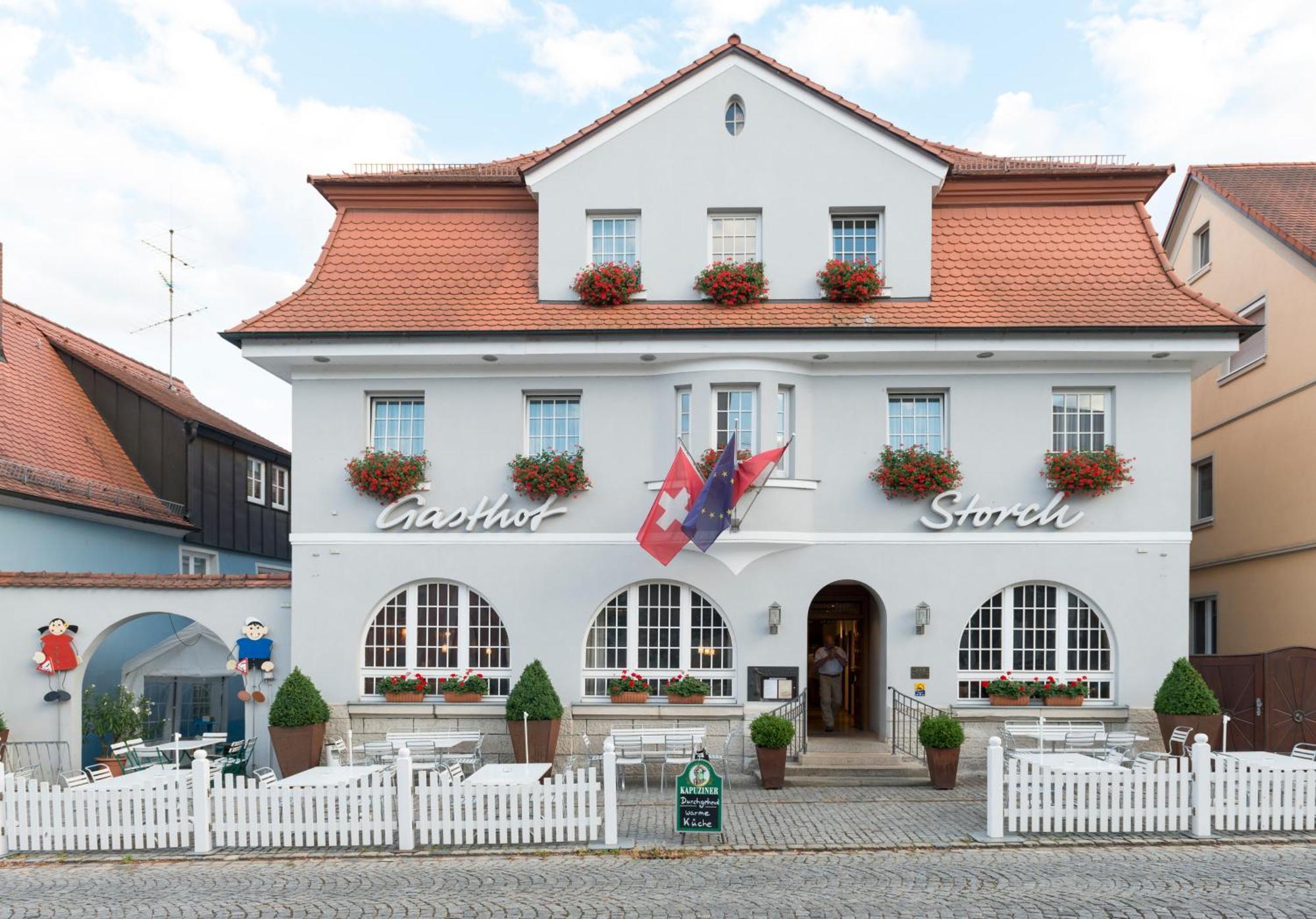 Hotel Gasthof Zum Storch Шлюссельфельд Экстерьер фото