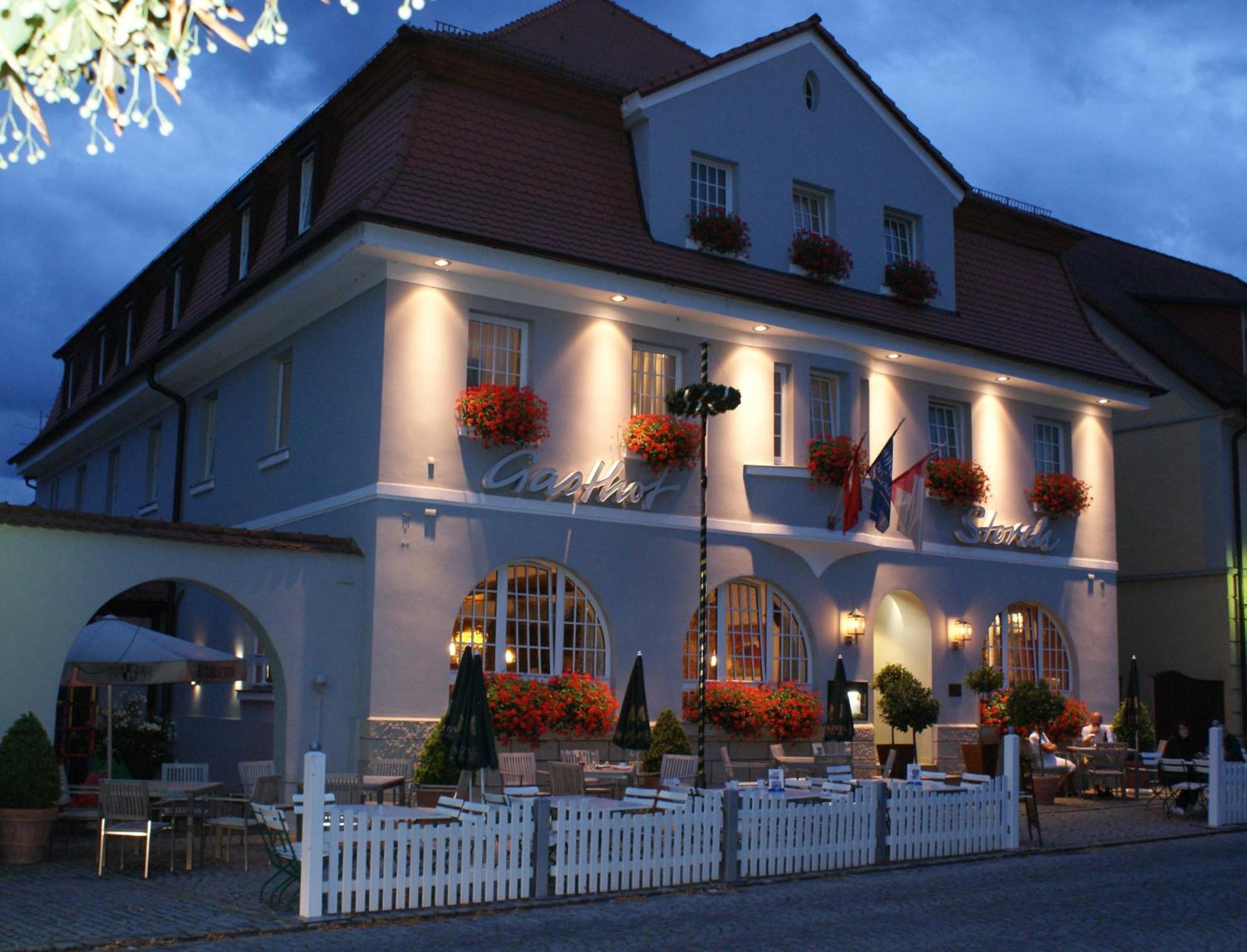 Hotel Gasthof Zum Storch Шлюссельфельд Экстерьер фото